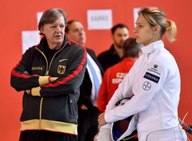 Klicken zum Vergrößern mit Trainer Manfred Kaspar